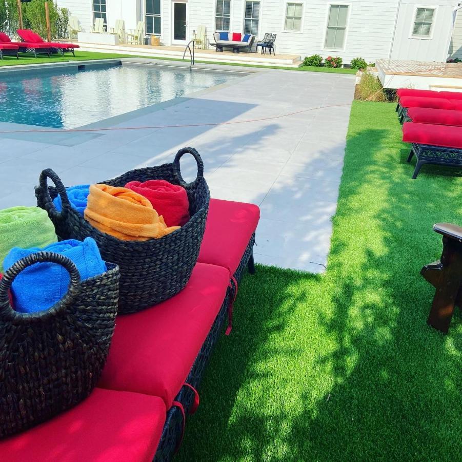 Seven Resort Style Inn Near Beach Shelter Island Heights Exterior foto
